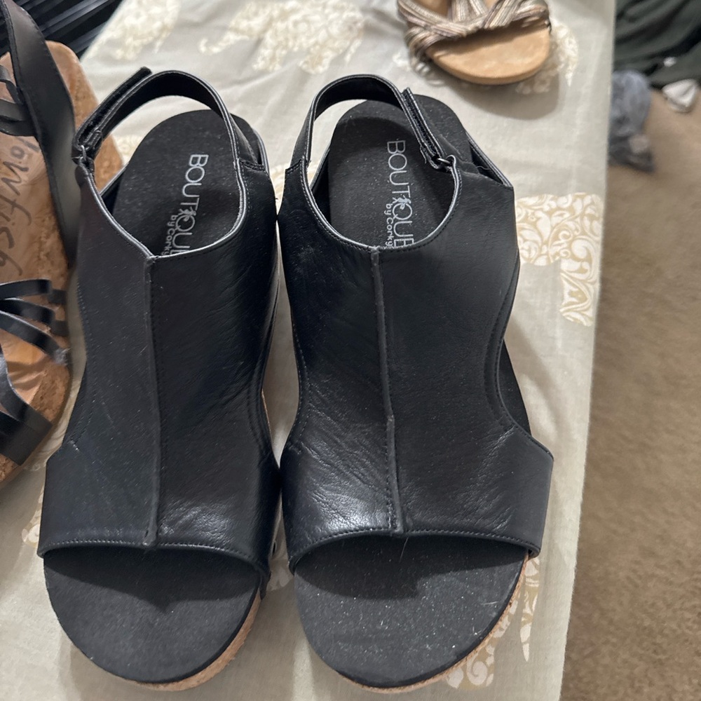 Black Boutique by Corkys Wedge Sandler, size 10